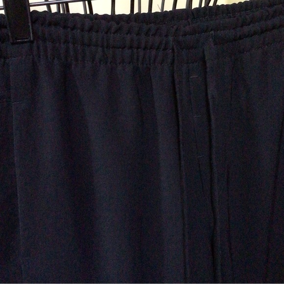 Vince black jogger, size 0 - Picture 4 of 10